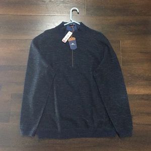 Tommy Bahama reversible sweater light/dark blue.